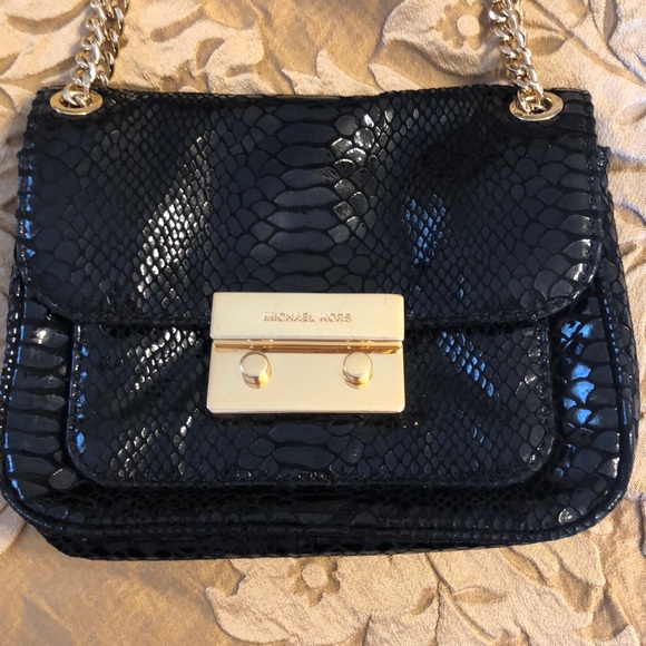 Michael Kors Black Gold Chain Small Shoulder Bag - Picture 2 of 8